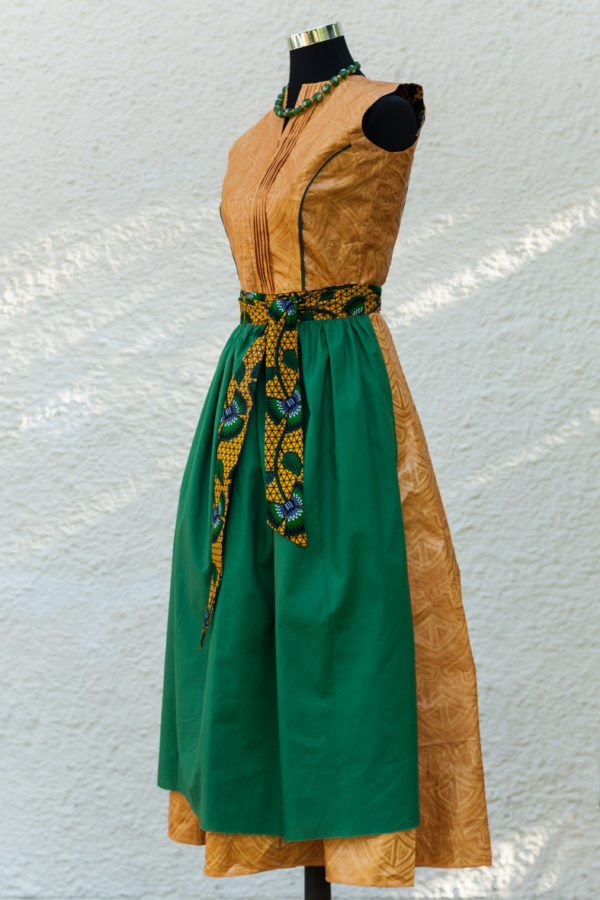 Dirndl "Aissata", S/36 – Bild 10