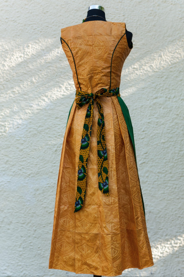 Dirndl "Aissata", S/36 – Bild 7