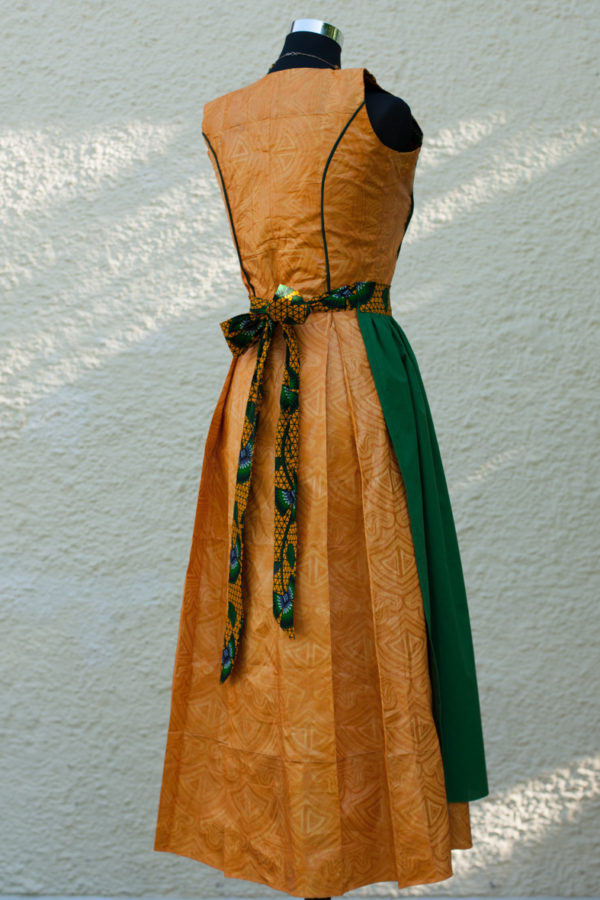 Dirndl "Aissata", S/36 – Bild 6